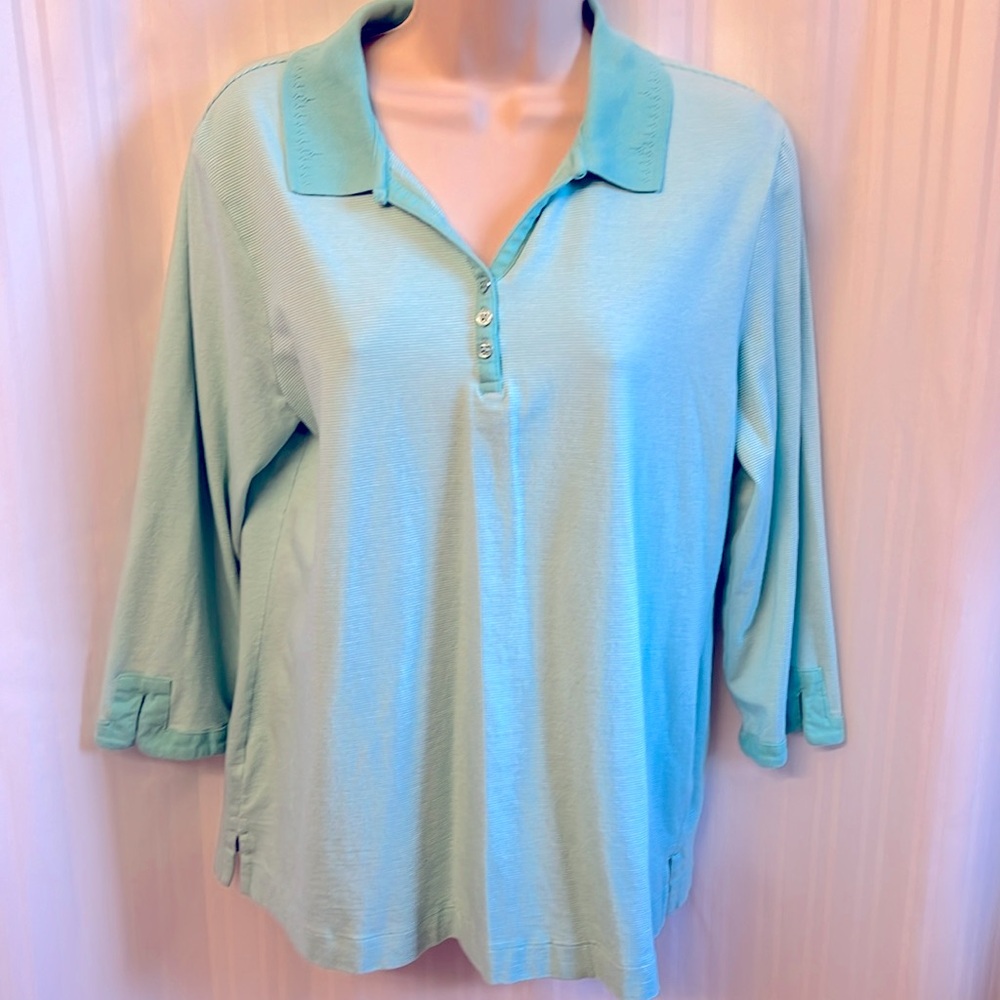 Croft & Barrow Top with 3/4 length sleeves -Size Large